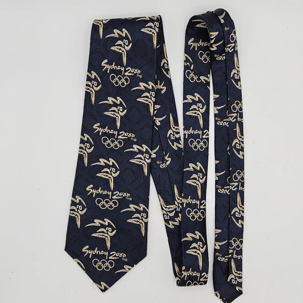 Rare official Sydney Olympic 2000 commemorative tie